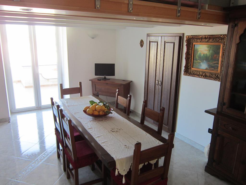 Villa Flora Ίσκια Δωμάτιο φωτογραφία